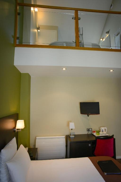 Logis Hotel Restaurant L'Auberge Normande Carentan Kültér fotó